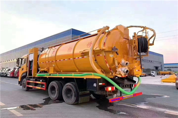 “省力省錢黑科技”程力環(huán)衛(wèi)系列之高壓清洗吸污車來(lái)了！