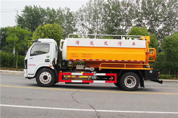 國六東風多利卡D7清洗吸污車配國六朝柴170馬力發(fā)動機介紹