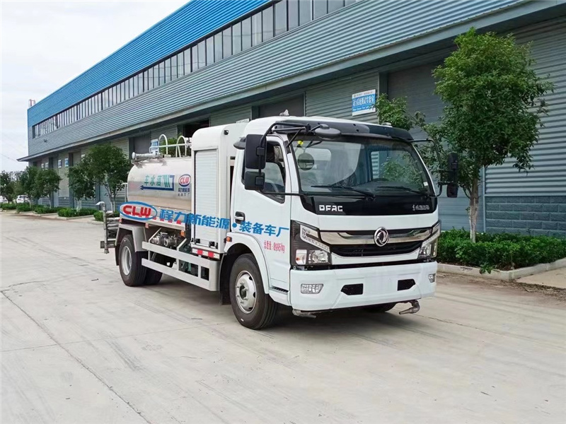 每天一款財(cái)富車型推薦：純電動(dòng)?xùn)|風(fēng)凱普特灑水車將會(huì)向更大里程，更大載重，更智能的方向發(fā)展