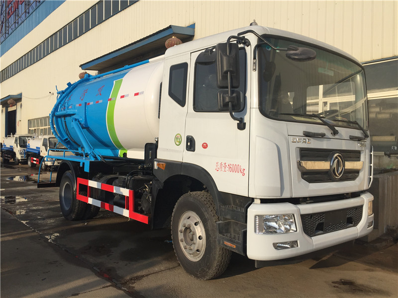 東風(fēng)天錦高壓清洗吸污車具有抽吸效率高、自吸、自排及直灌等特點(diǎn)