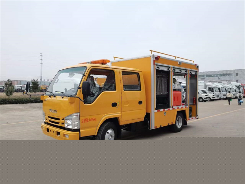 五十鈴雙排救險(xiǎn)車